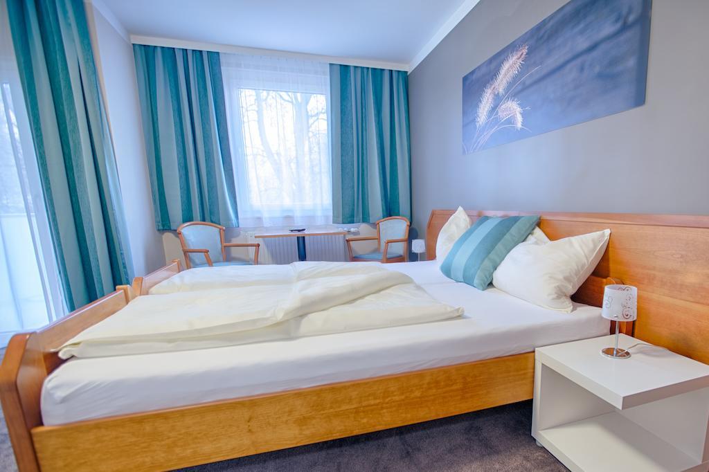 Fruehstueckshotel Waldbauer Bad Schallerbach Room photo